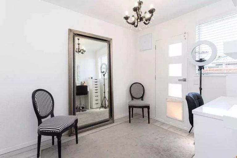 Photo of property in 4/64 Avalon Street, Richmond, Christchurch, 8013