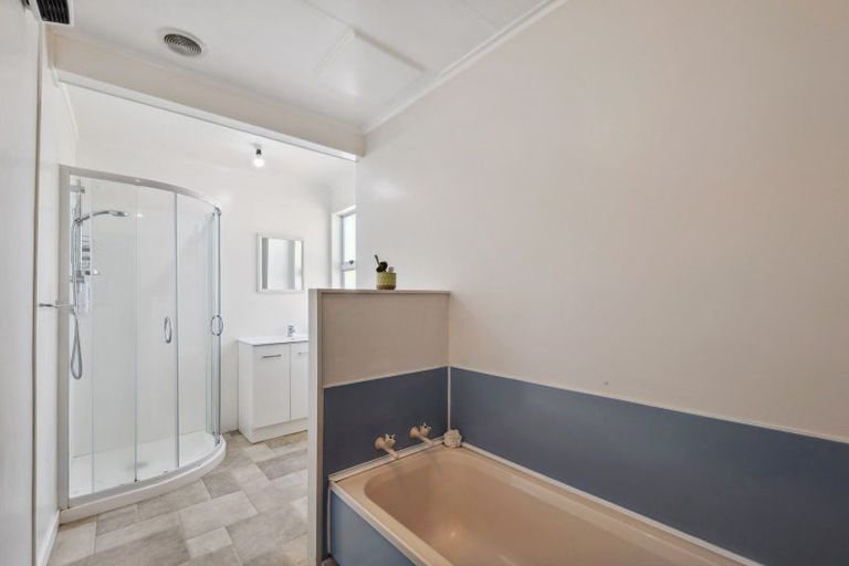 Photo of property in 36 Dixon Avenue, Hawera, 4610