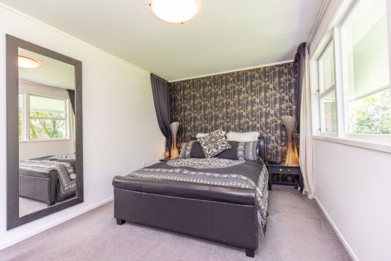 Photo of property in 274 High Street North, Carterton, 5713