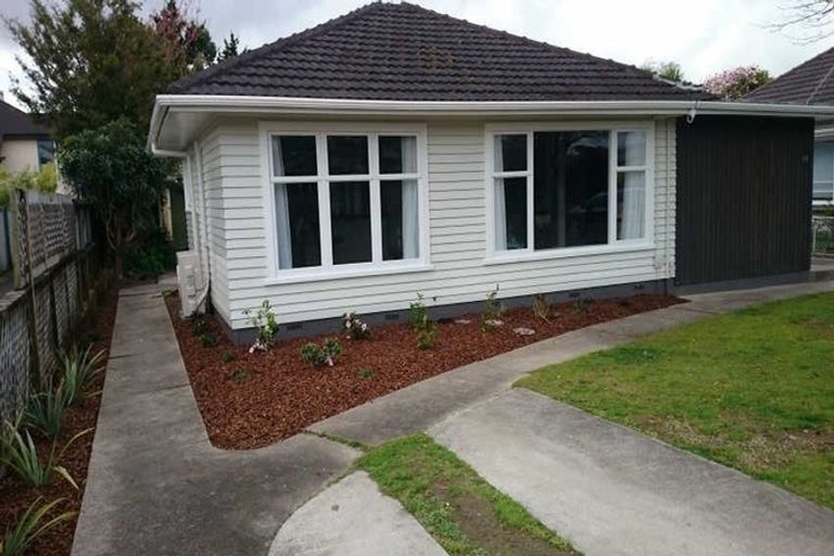 Photo of property in 27 Strowan Avenue, Fairfield, Hamilton, 3214