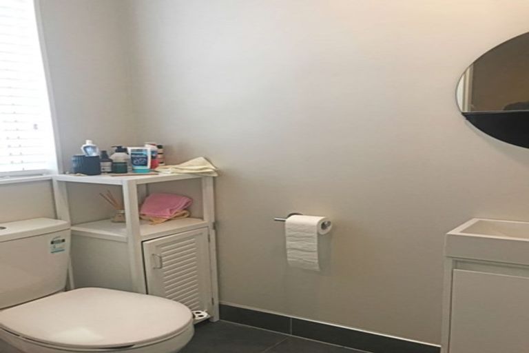 Photo of property in 9 Hakaro Way, Takanini, 2112