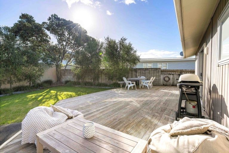Photo of property in 303b Beach Road, Whangamata, 3620