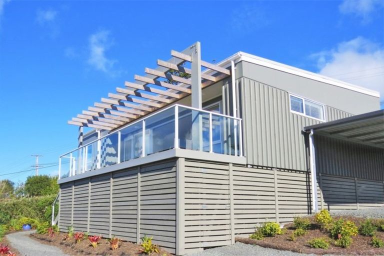 Photo of property in 249 Cove Road, Waipu, 0582