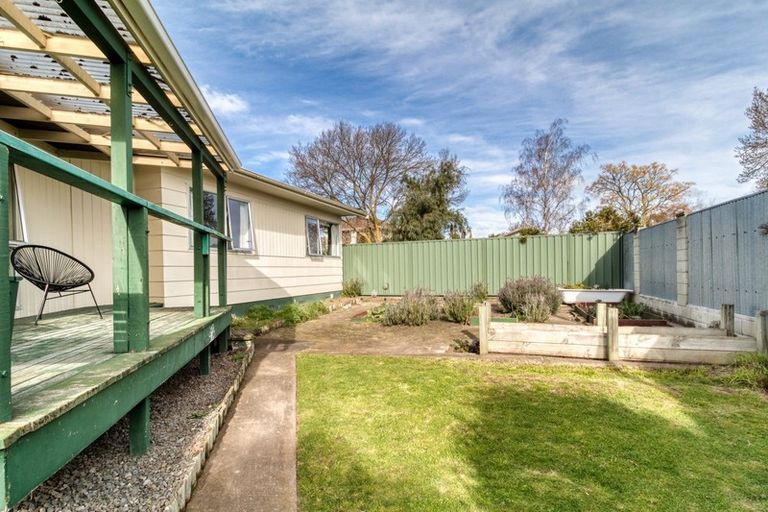 Photo of property in 9 Kaweka Place, Havelock North, 4130
