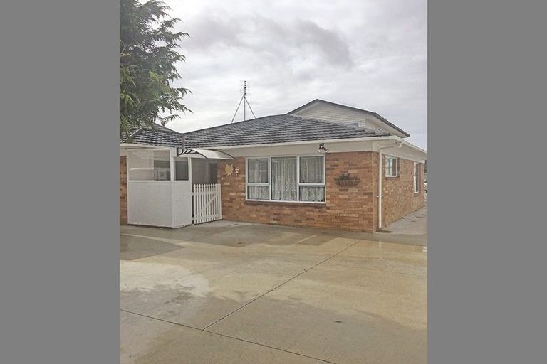 Photo of property in 130 Puhinui Road, Papatoetoe, Auckland, 2104