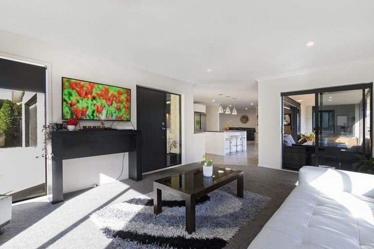 Photo of property in 84b Margaret Drive, Omokoroa, 3114