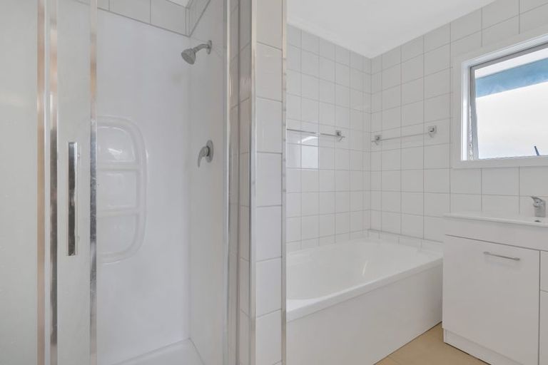 Photo of property in 28 Willock Street, Kaiapoi, 7630