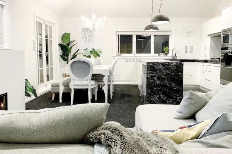 Photo of property in 236 Tinakori Road, Thorndon, Wellington, 6011