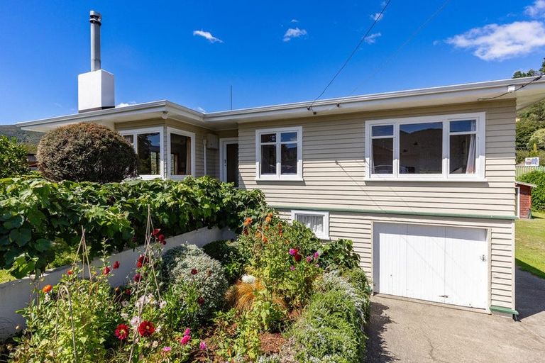 Photo of property in 5 Cook Street, Havelock, 7100