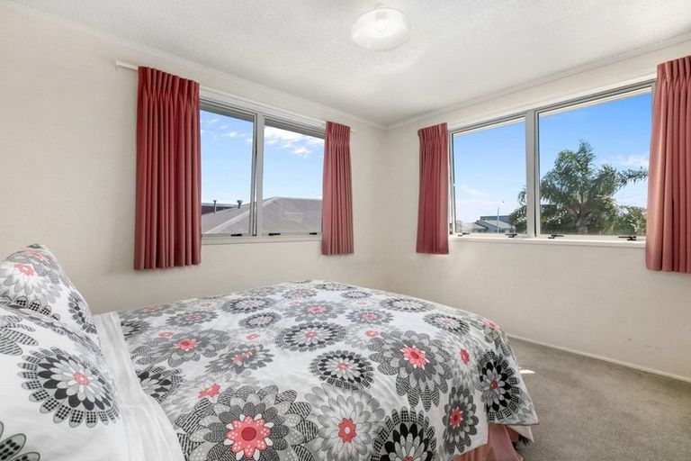 Photo of property in 15 Wells Avenue, Mount Maunganui, 3116