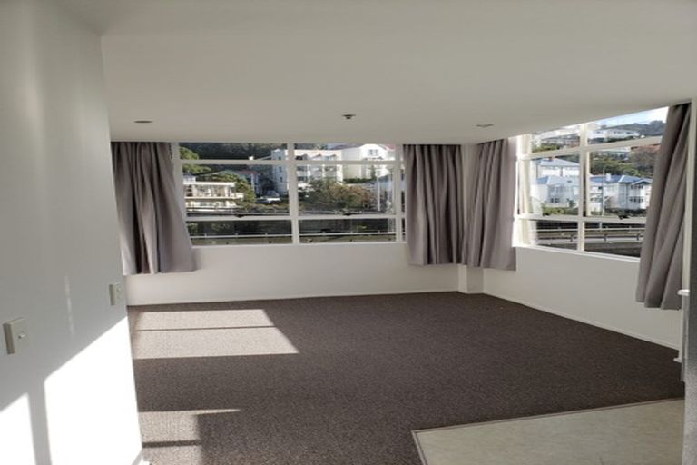 Photo of property in Hume House, 11/152 The Terrace, Wellington Central, Wellington, 6011