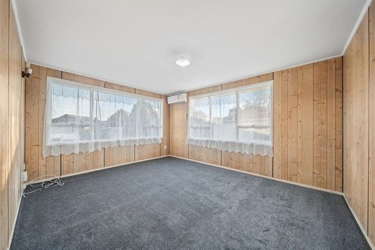 Photo of property in 45 Moncrieff Avenue, Clendon Park, Auckland, 2103