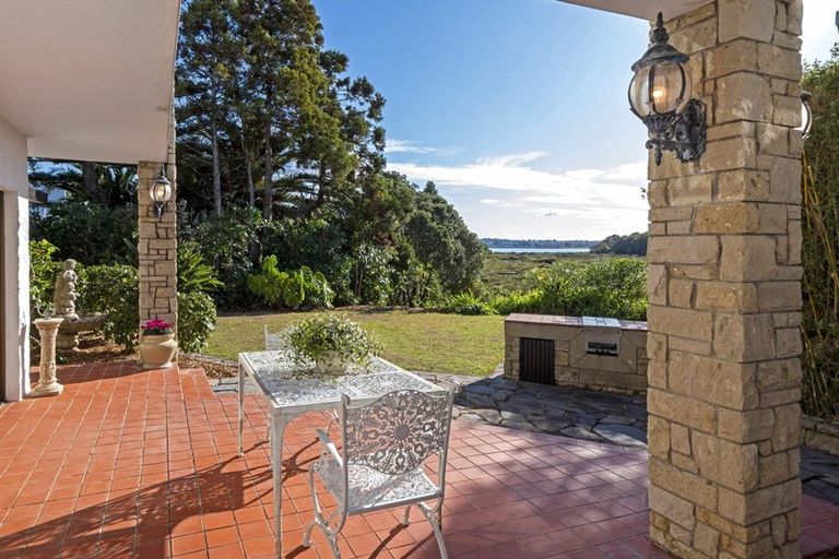 Photo of property in 20 Rapallo Place, Farm Cove, Auckland, 2012