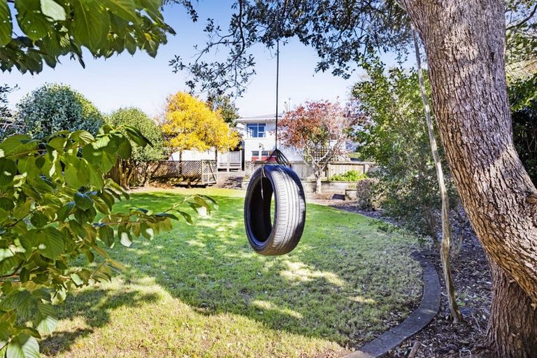 Photo of property in 3a Waimea Street, Westown, New Plymouth, 4310