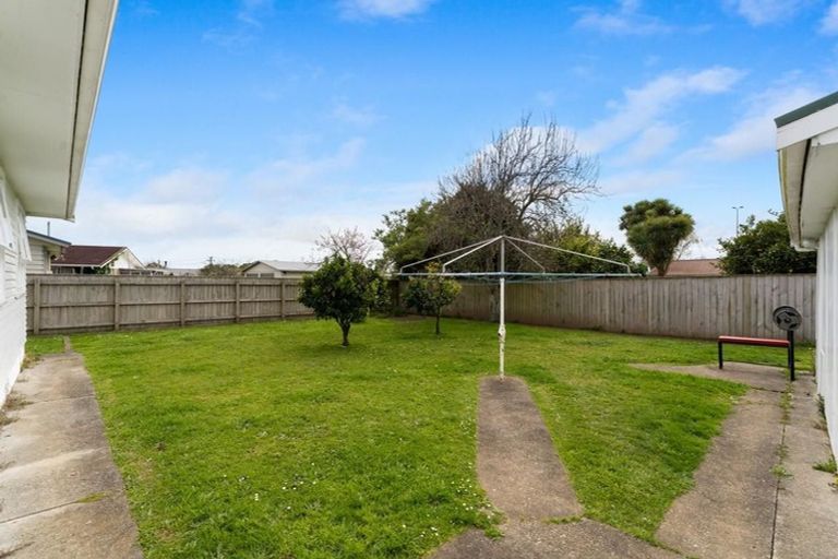Photo of property in 21 Cornwall Street, Levin, 5510