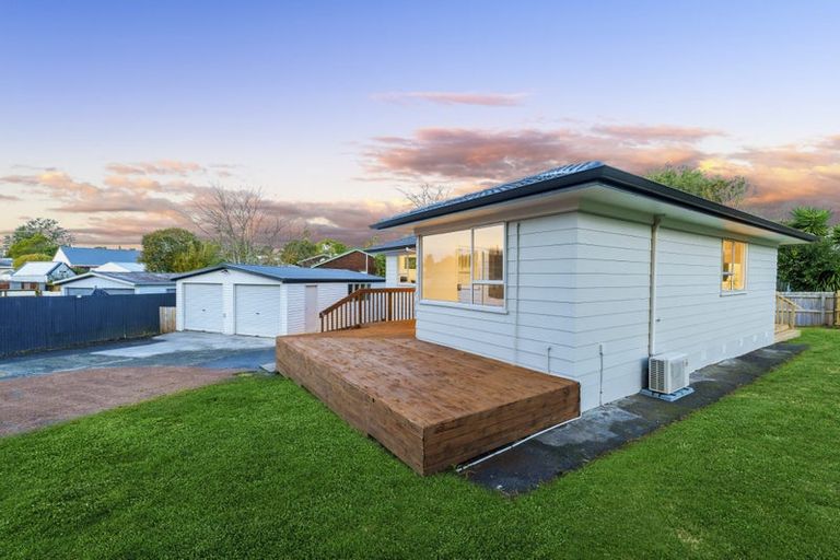 Photo of property in 16 Andelko Place, Henderson, Auckland, 0612
