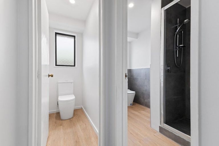 Photo of property in 1/3 Thornhill Place, Sockburn, Christchurch, 8042