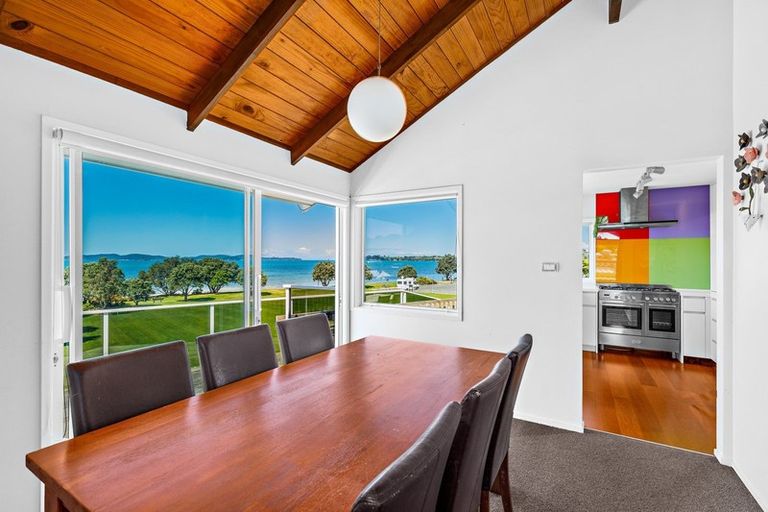 Photo of property in 20 Kahurangi Place, Snells Beach, 0920