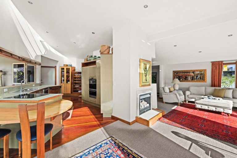 Photo of property in 207 Avenue Road, Greenmeadows, Napier, 4112