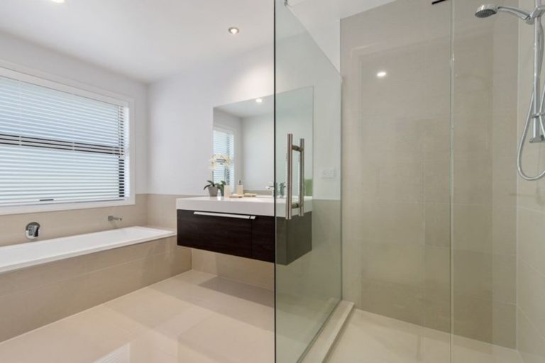 Photo of property in 2 Roy Hilton Drive, Flagstaff, Hamilton, 3210