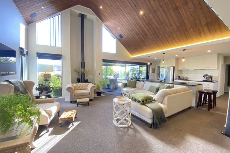 Photo of property in 107 Shillingford Boulevard, Rolleston, 7615