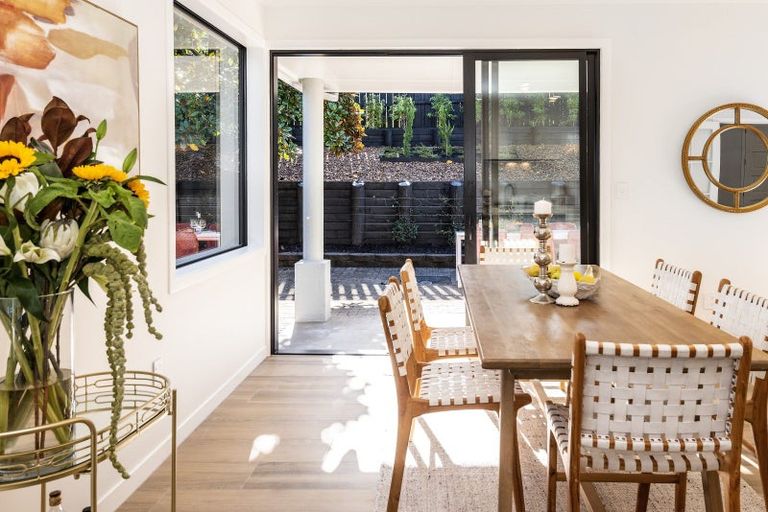 Photo of property in 8 Woodgers Way, Somerville, Auckland, 2014