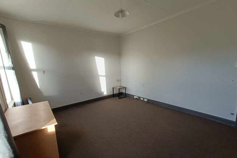 Photo of property in 583 Castle Street, North Dunedin, Dunedin, 9016