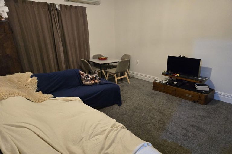 Photo of property in 12a Olliviers Road, Phillipstown, Christchurch, 8011