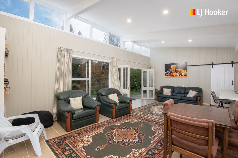 Photo of property in 23 Village Loop Road, Waipori Falls, Outram, 9073