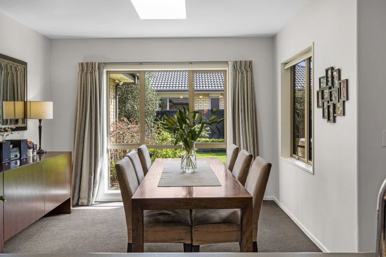 Photo of property in 16 Pukeko Place, Rangiora, 7400