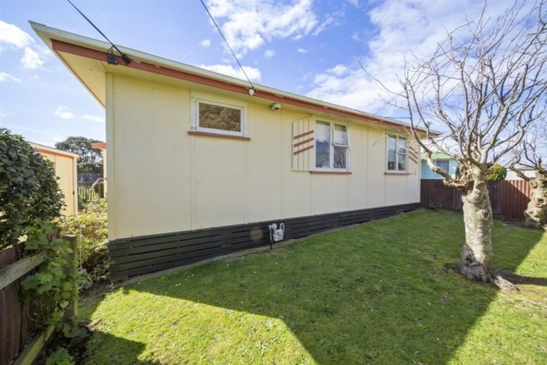 Photo of property in 53 Kapuni Street, Manaia, 4612