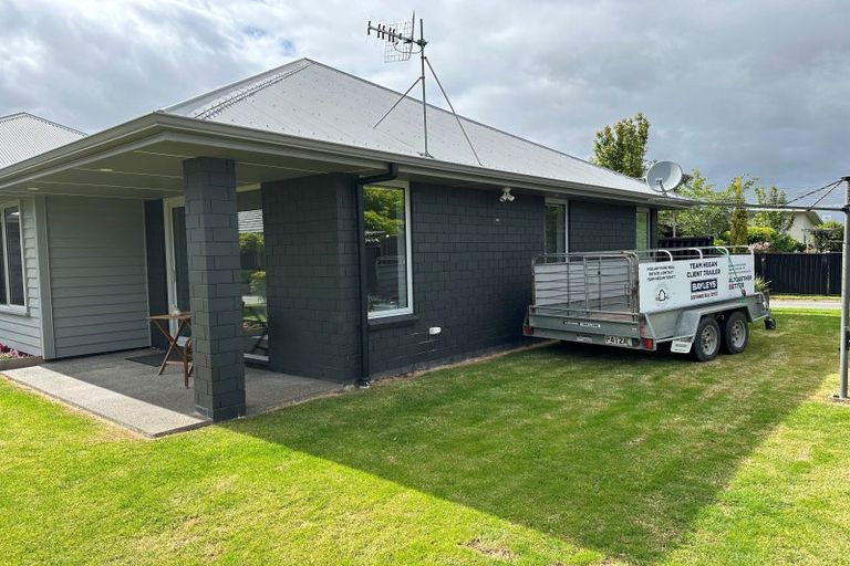 Photo of property in 25 Northside Drive, Waikiwi, Invercargill, 9810