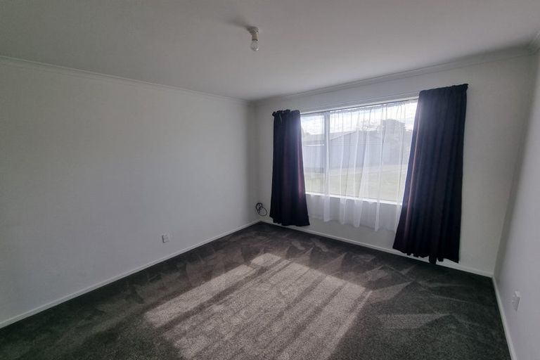 Photo of property in 10 Laura Kent Place, Woolston, Christchurch, 8023