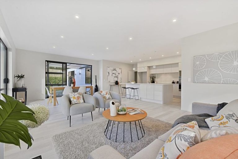 Photo of property in 8 Flaxfield Lane, Beachlands, Auckland, 2018