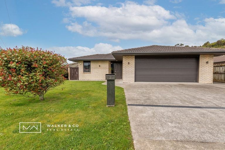 Photo of property in 2 Evergreen Crescent, Trentham, Upper Hutt, 5018