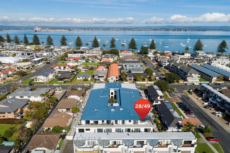 Photo of property in Atlas Apartments, 49 Maunganui Road, Mount Maunganui, 3116