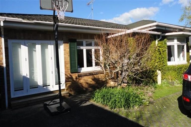 Photo of property in 173 Hinemoa Street, Birkenhead, Auckland, 0626