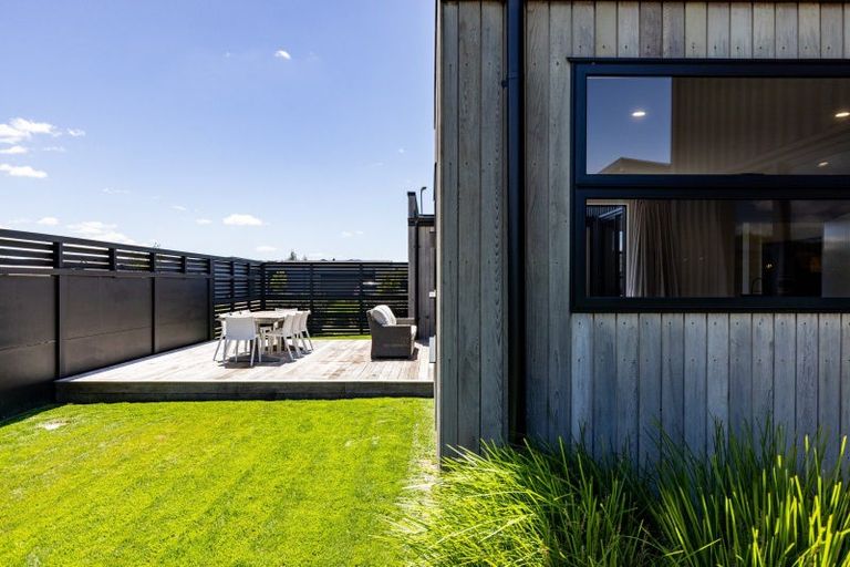 Photo of property in 17 Mike Smith Drive, Cambridge, 3434