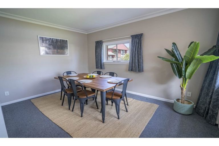 Photo of property in 84 Melbourne Street, Windsor, Invercargill, 9810