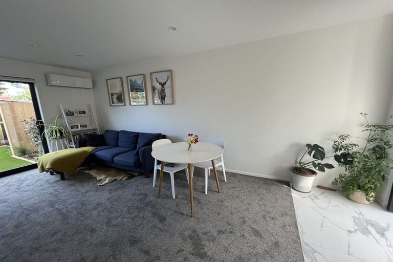 Photo of property in 4/10 Yeovil Road, Te Atatu Peninsula, Auckland, 0610