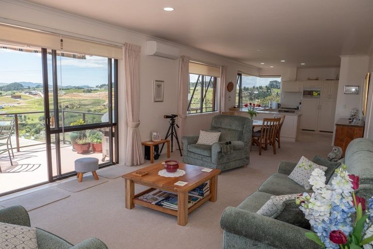 Photo of property in 95 Cable Bay Block Road, Cable Bay, 0420