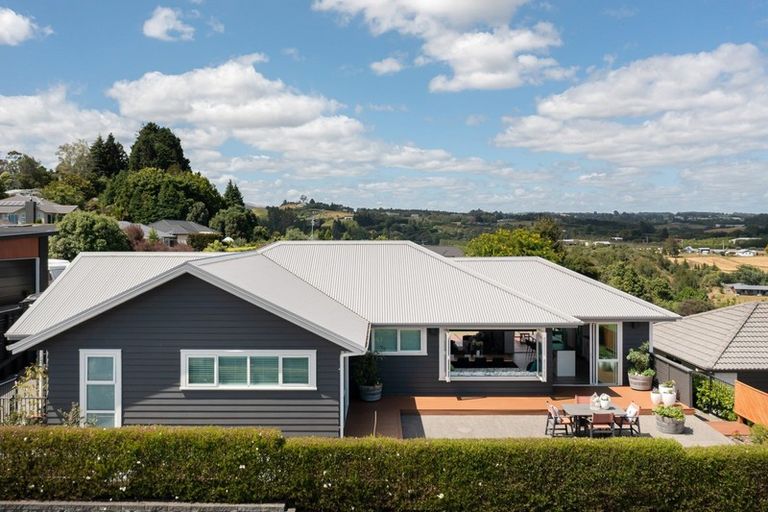 Photo of property in 31 Damien Place, Ohauiti, Tauranga, 3112