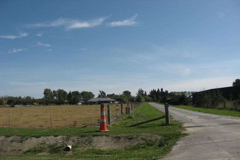 Photo of property in 72 Tarbottons Road, Tinwald, Ashburton, 7700