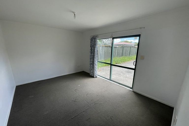 Photo of property in 12 Burundi Avenue, Clendon Park, Auckland, 2103