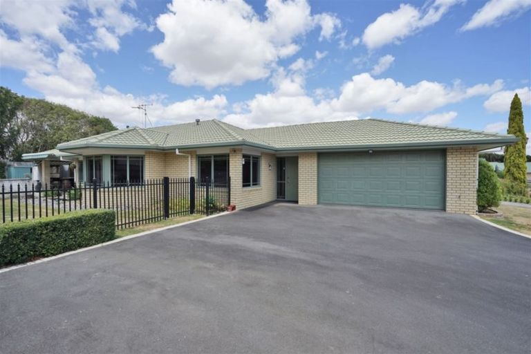 Photo of property in 5 Makepeace Place, Flagstaff, Hamilton, 3210