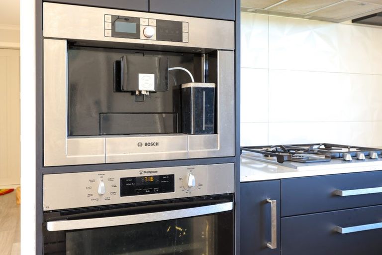 Photo of property in 4 Mckerrow Place, Featherston, 5710