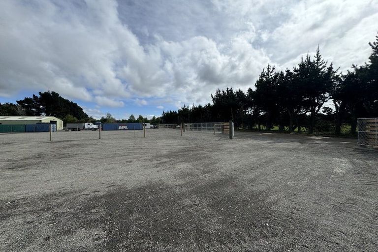 Photo of property in 558 Pound Road, Yaldhurst, Christchurch, 7676