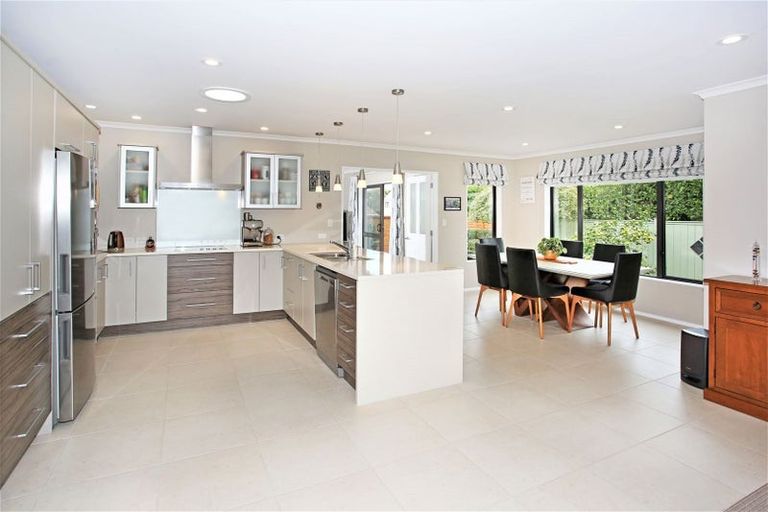 Photo of property in 1 Overend Court, Pukekohe, 2120