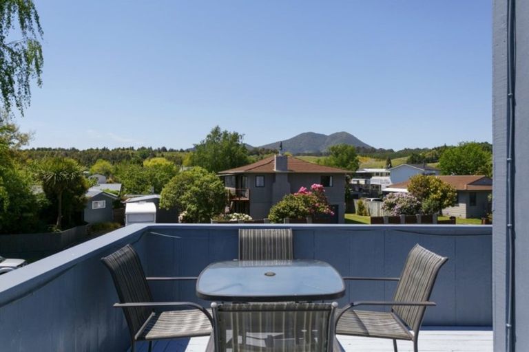 Photo of property in 2 Newberry Place, Richmond Heights, Taupo, 3330