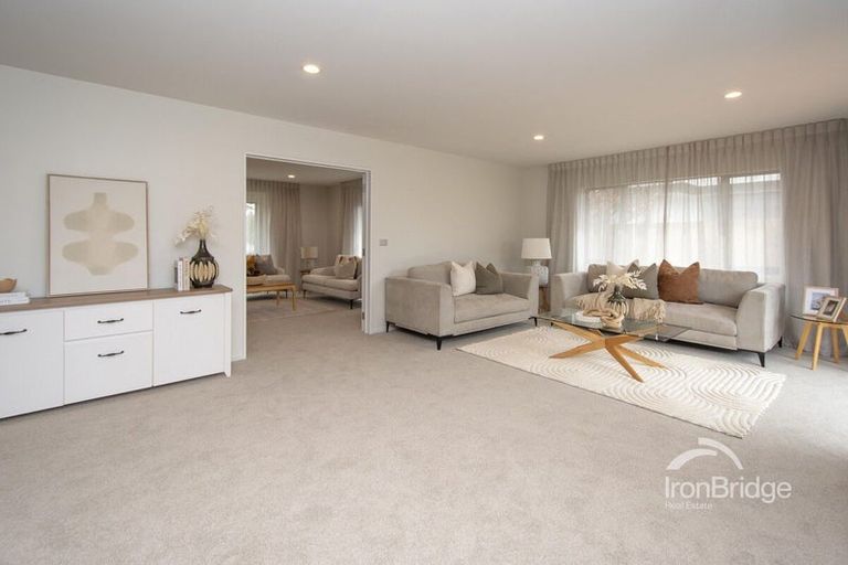 Photo of property in 61 Mokihi Gardens, Hillmorton, Christchurch, 8024